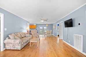 تلفزيون ذكي