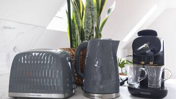 Kaffe og/eller kaffemaskine