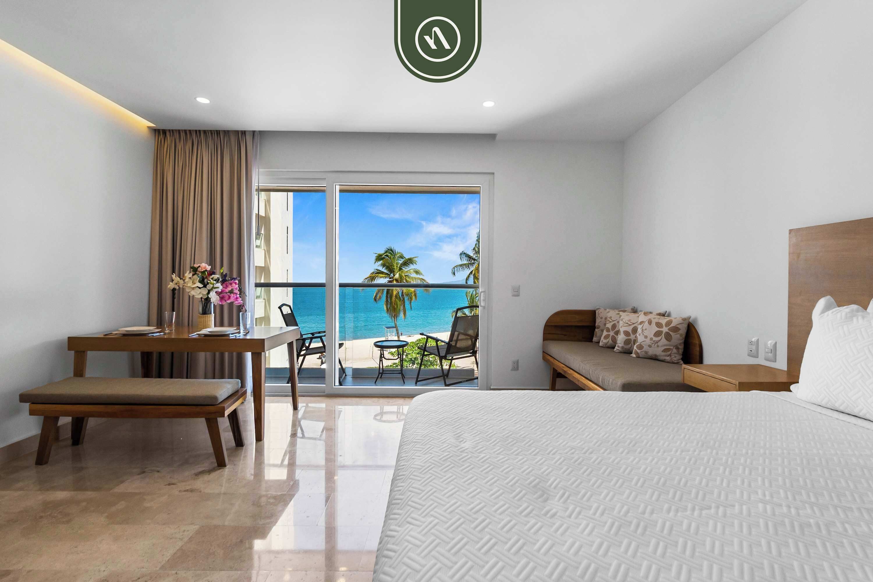 Estudio, 1 cama Queen size, cocina, vista al océano (Harbor 171 Torre Norte 211) | 1 habitación, decoración personalizada y muebles diferentes 