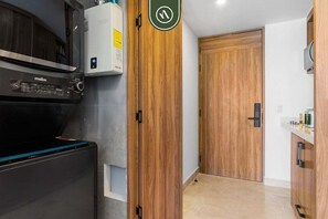 Studio, 1 queensize bed, toegang tot zwembad, uitzicht op oceaan (Harbor 171 Torre Norte 211) | Interieur