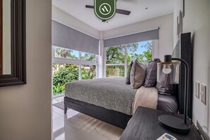 Departamento, varias camas, cocina (Grand Trianon 305) | 2 habitaciones, decoración personalizada y muebles diferentes 