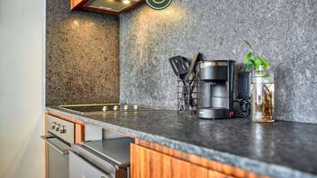 Estudio, varias camas, acceso a la alberca, vista a la ciudad (Rincon de Almas-206) | Cocina privada