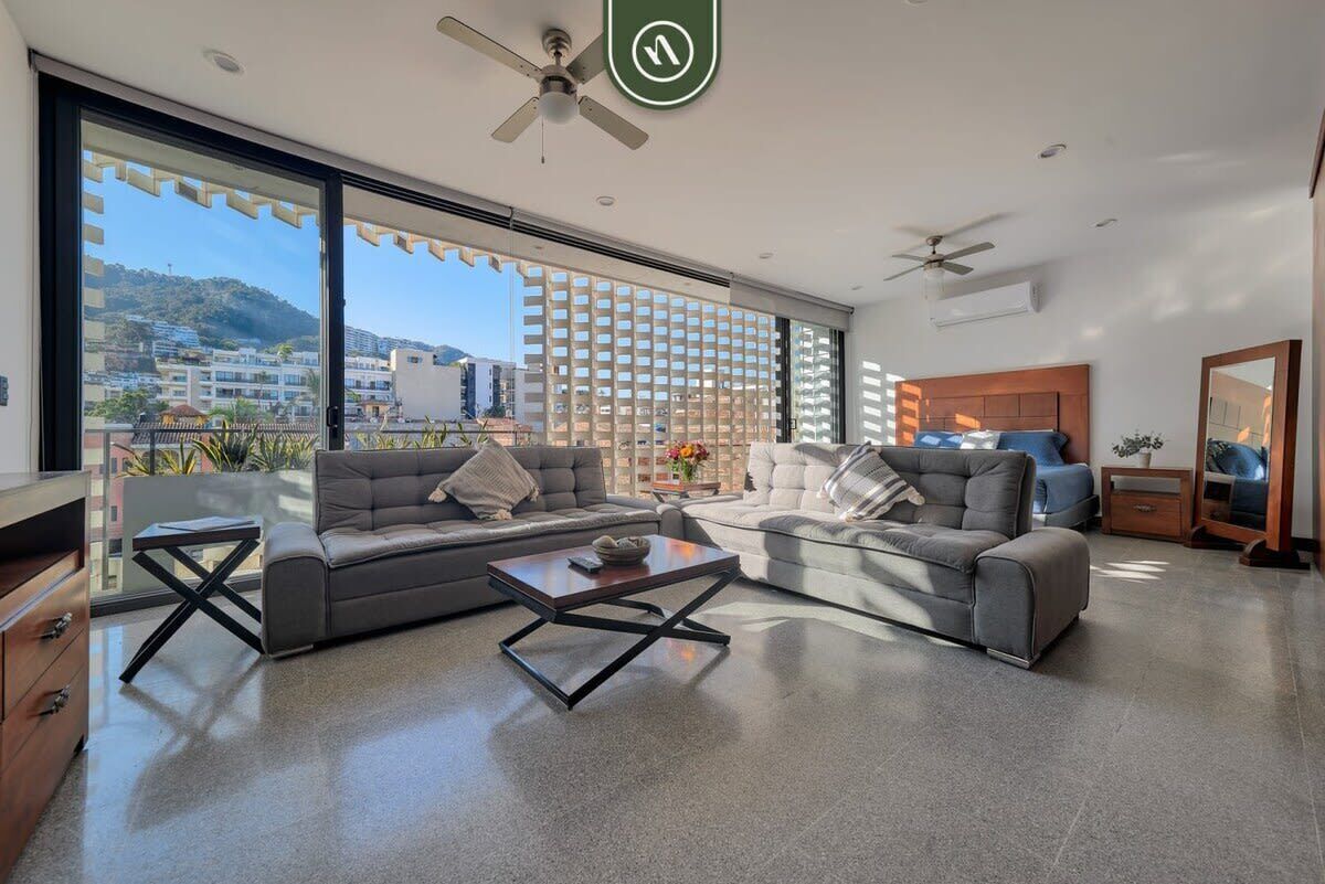 Studio, nhiều giường, bếp, quang cảnh thành phố (Rincon de Almas-206) | Khu phòng khách | TV màn hình phẳng 42-inch có truyền hình kỹ thuật số 