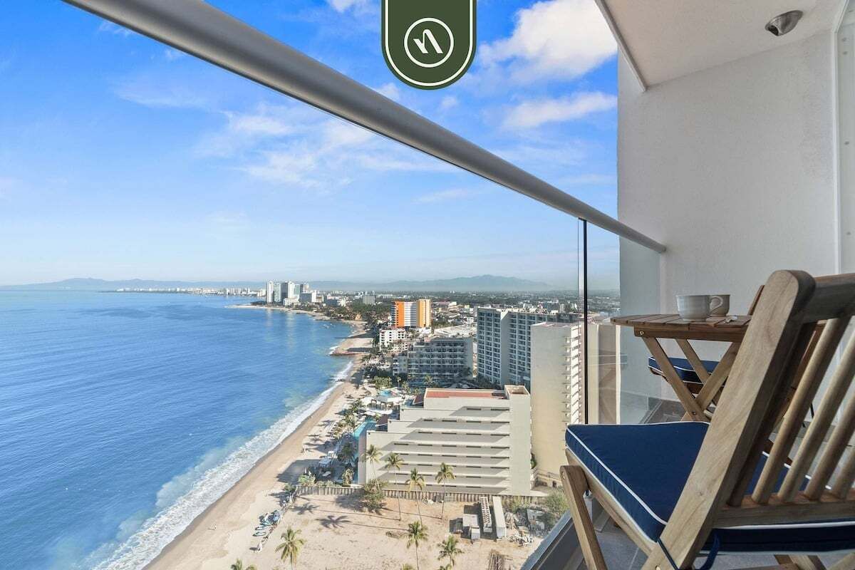 Suite estudio, 1 cama King size y sofá cama, balcón, vista al océano (Harbor 171 Torre Norte TNU11) | Vista desde la habitación