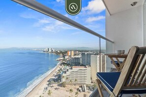 Studiosuite, 1 kingsize-seng med sovesofa, balkong, havutsikt (Harbor 171 Torre Norte TNU11) | Utsikt fra rommet