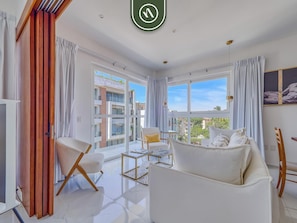Apartment, 1 Double Bed, Kitchen, Ocean View (Grand Trianon 401) | Living area