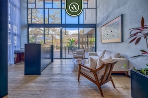 Apartment, Multiple Beds, Kitchen, Ocean View (Palm on the Tree Unit 3) | Lobby