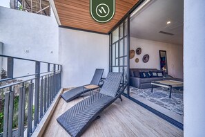 Condo, Multiple Beds, Pool Access, Ocean View (Palm on the Tree Unit 3) | Property grounds