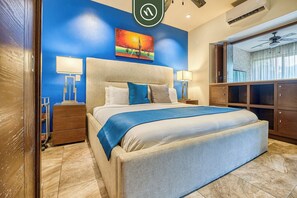 Apartemen, 1 Tempat Tidur King, dapur, pemandangan samudra (Residences by Pinnacle 207) | 1 kamar tidur dan didekorasi berbeda-beda