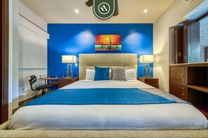 Apartment, 1 King-Bett, Whirlpool, Meerblick (Residences by Pinnacle 207) | 1 Schlafzimmer, individuell dekoriert, individuell eingerichtet