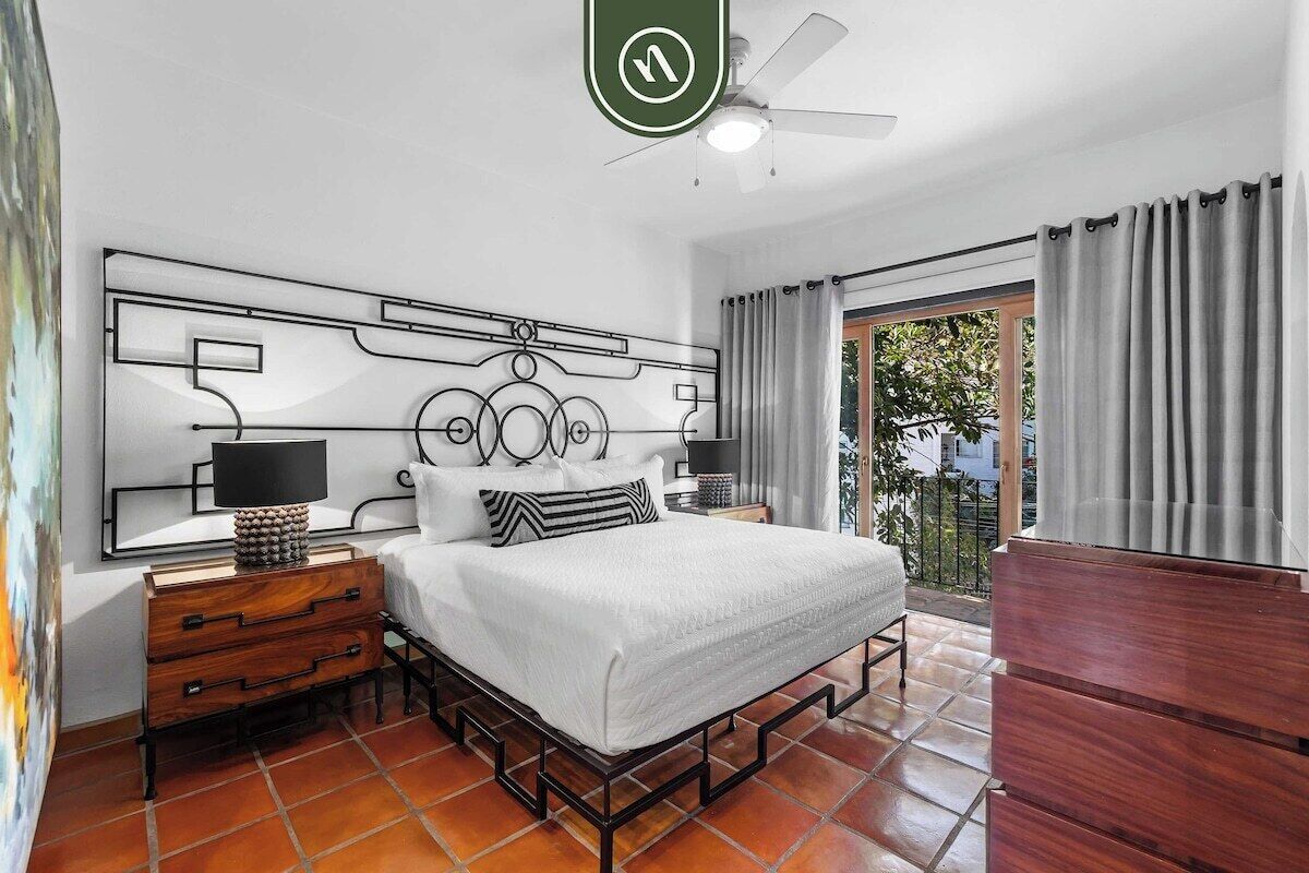 Apartment, Multiple Beds, Jetted Tub, Ocean View (Selva Romantica Safari 2) | 2 bedrooms, individually decorated, individually furnished, bed sheets