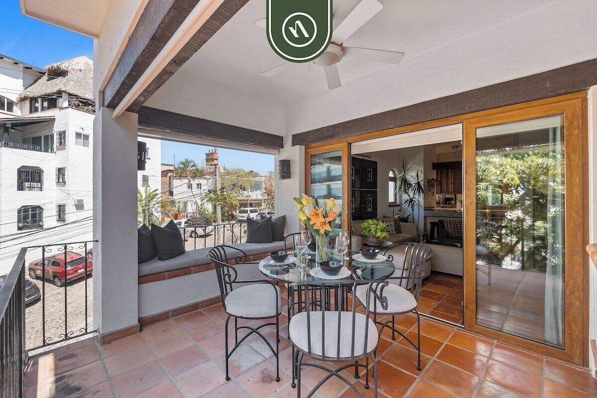 Apartment, Multiple Beds, Jetted Tub, Ocean View (Selva Romantica Safari 2) | Outdoor dining