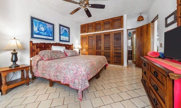 Appartement, Plusieurs lits, accès à la piscine, vue sur l’océan (902-VistadelSol) | 2 chambres, décor unique, ameublement unique, literie fournie