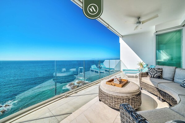 Terrace/patio - Oceanview Luxury Condo - Private Beach - Rooftpop (Puerto Vallarta)