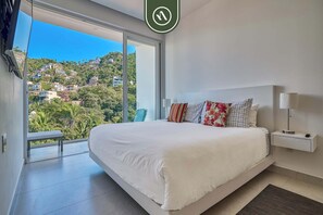 2 bedrooms, individually decorated, individually furnished, bed sheets - Oceanview Luxury Condo - Private Beach - Rooftpop (Puerto Vallarta)