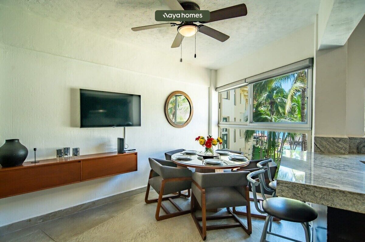 Appartement, Meerdere bedden, bubbelbad, uitzicht op zee (Costa Vallarta 95) | 2 slaapkamers, individueel gedecoreerd, individueel gemeubileerd