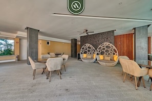 Appartement, 1 grand lit, cuisine, vue plage (Pavilion 604) | Intérieur