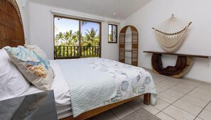 House, Multiple Beds, Pool Access, Pool View (36-Isla Iguana) | 3 bedrooms, individually decorated, individually furnished, bed sheets
