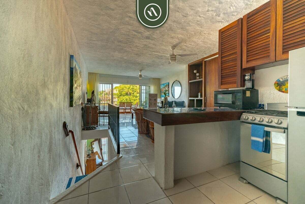 Condo, 1 King Bed with Sofa bed, Pool Access, Ocean View (Vista Mar 1) | Private kitchen | Electric kettle