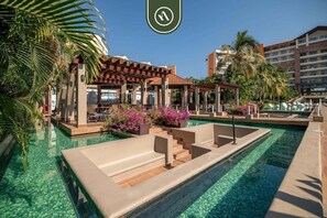 Pool - 3BR Condo in the Krystal Grand Hotel - Beach (Nuevo Nayarit)