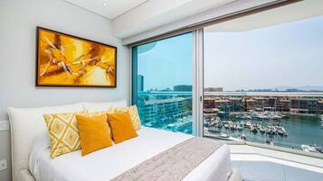 Condo, 1 cama King size (Nautico 8A) | 1 habitación, decoración personalizada y muebles diferentes