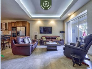 Condo, 1 King Bed, Hot Tub, Beach View (V177 106) | Living area