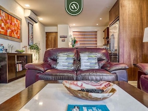 Apartment, 1 King-Bett, Whirlpool, Strandblick (V177 106) | Wohnbereich
