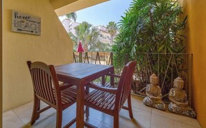 Condo, 1 cama King size, hidromasaje, vista a la playa (V177 106) | Vista desde la habitación