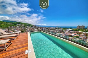 Pool - Corner 2 BR Condo - Rooftop Pool With Oceanview (Puerto Vallarta)
