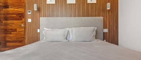 Apartment, Multiple Beds, Jetted Tub, Beach View (Udara 1F) | 2 bedrooms, individually decorated, individually furnished, bed sheets