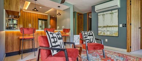 コンドミニアム ベッド (複数台) スパ浴槽 オーシャンビュー (Sea View Residences 302) | 内装