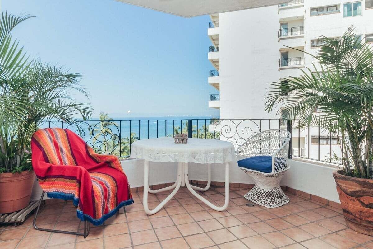 Appart'hôtel, plusieurs lits, accès piscine, vue océan (604 Vista del Sol) | Vue de la chambre