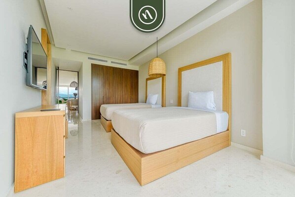 Condo, Multiple Beds, Kitchen, Ocean View (Bolongo - 309) | 3 bedrooms, individually decorated, individually furnished, bed sheets