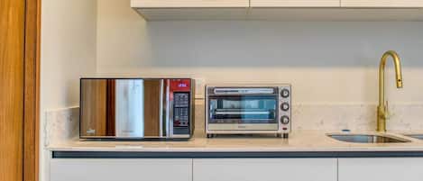 Apartment, Multiple Beds, Kitchen, Ocean View (Bolongo - 309) | Interior