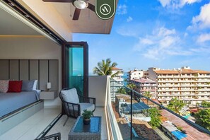 Apartment, 1 King Bed, Hot Tub, Ocean View (Nayri 606) | View from room