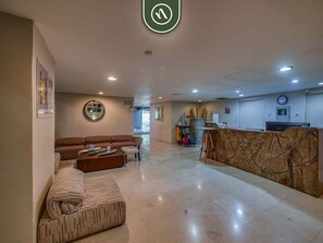 Apartment, Multiple Beds, Terrace, Ocean View (Península T1 3E) | Lobby