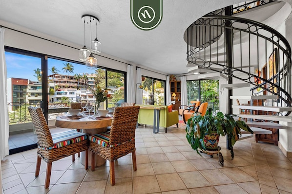 Apartment, Multiple Beds, Kitchen, Ocean View (Hortensias 141 Unit 1) | Interior