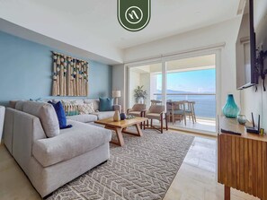 Living area - Luxury Oceanfront 3 BR Condo - Pools (Puerto Vallarta)