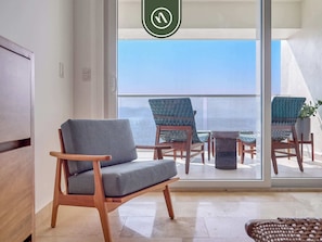 Apartment, Multiple Beds, Kitchen, Ocean View (Harbor 171 Torre Norte 2103) | Interior