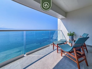 Apartment, Mehrere Betten, Poolzugang, Meerblick (Harbor 171 North Tower 2103) | Terrasse/Patio