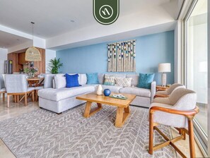 Condo, Multiple Beds, Pool Access, Ocean View (Harbor 171 North Tower 2103) | Living area