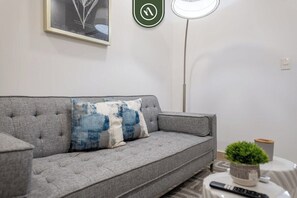 Apartemen, 1 Tempat Tidur Queen, balkon, pemandangan samudra (Aquiles Serdan 374 No 03) | Area keluarga