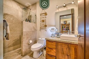 Condo, 1 Queen Bed, Pool Access, Ocean View (Nayri 205) | Bathroom - 1 BR Condo in Romantic Zone - Amazing Rooftop Pool (Puerto Vallarta)