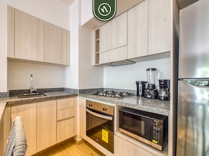 Apartment, 1 King Bed, Kitchen, Ocean View (Casa Las Palmas 102) | Private kitchen