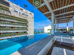 Outdoor pool - New 1 BR Condo - Oceanview Pool - 2 min to Beach (Bucerías)