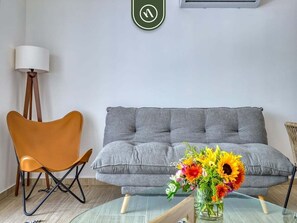 Apartment, 1 King-Bett und Schlafsofa, Küche, Meerblick (Casa Las Palmas 102) | Wohnbereich