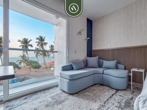 스튜디오, 킹사이즈침대 1개, 주방, 바다 전망 (Harbor 171 Torre Norte 111) | 거실 공간 | 디지털 채널 시청이 가능한 42인치 평면 TV