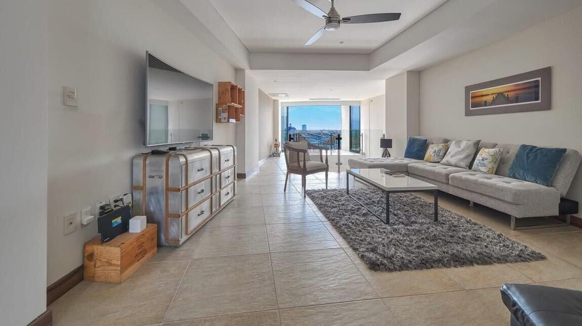Condo, Multiple Beds, Hot Tub, Beach View (Nima Bay F602) | Living area