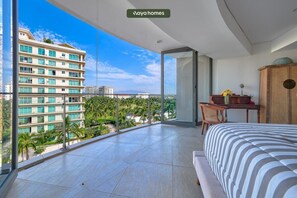 アパートメント ベッド (複数台) キッチン ビーチビュー (Nima Bay F602) | 2 室のベッドルーム、客室ごとに異なる装飾、客室ごとに異なるインテリア、ベッドシーツ