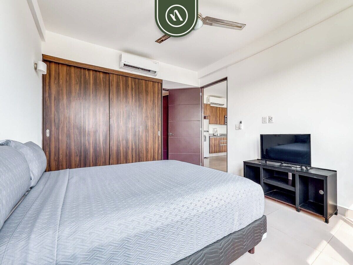 Apartment, 2 Queen Beds, Kitchen, Beach View (Puerta arena J22) | 2 bedrooms, individually decorated, individually furnished, bed sheets